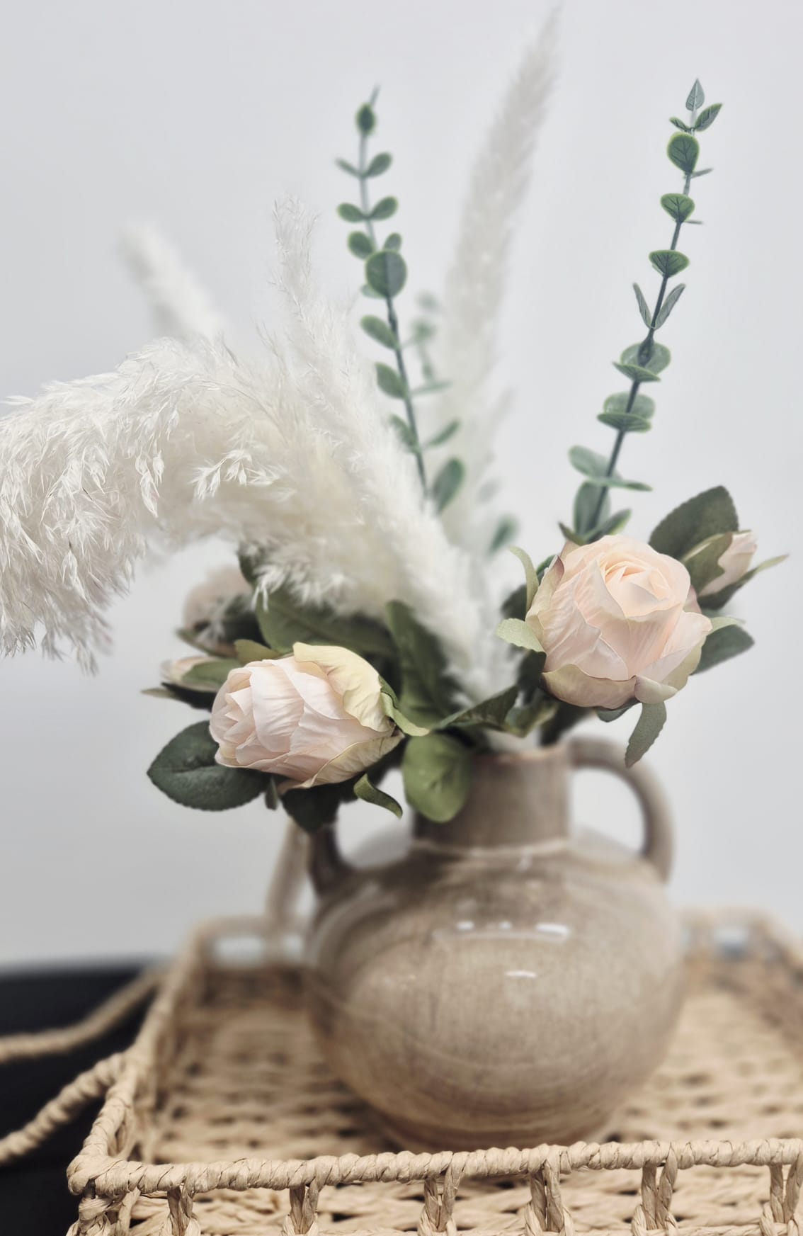 Neutral Mixed Vase